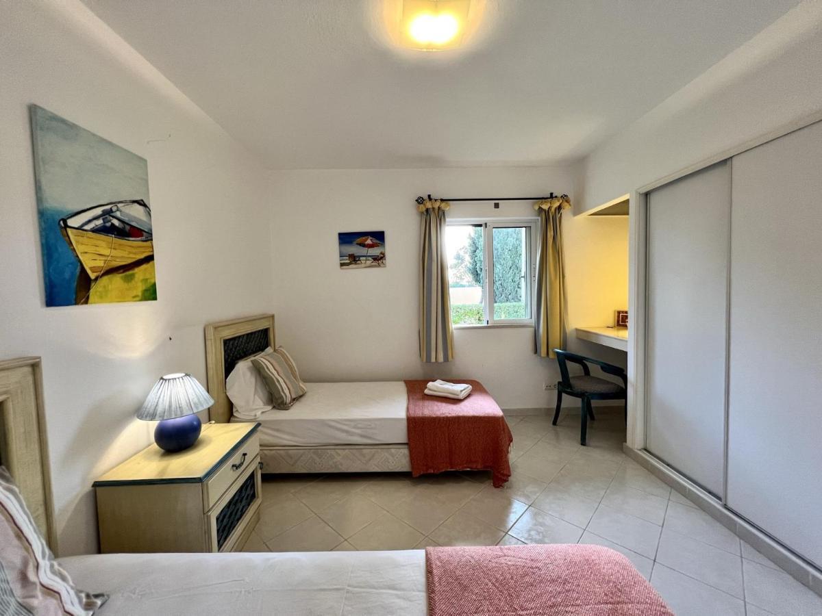 Albufeira Balaia Golf Vilage 1 With Pool By Homing Buitenkant foto